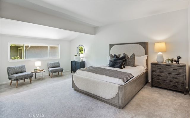 905 N Hillside, Long Beach, CA 90815