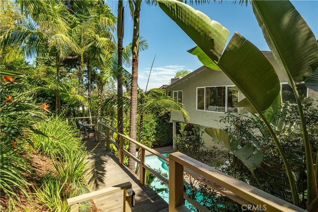 905 N Hillside, Long Beach, CA 90815