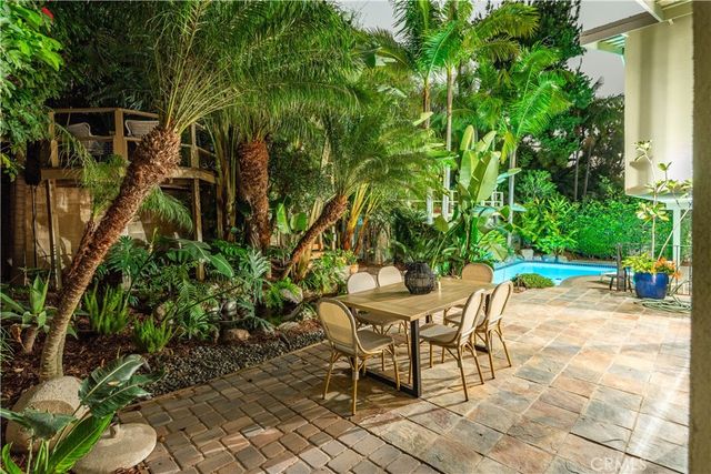 905 N Hillside, Long Beach, CA 90815