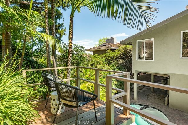 905 N Hillside, Long Beach, CA 90815