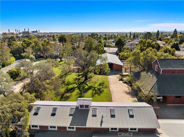 905 N Hillside, Long Beach, CA 90815