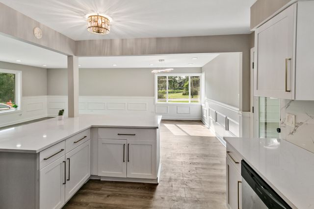 1554 Idlewild Lane, Homewood, IL 60430