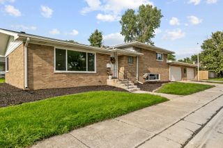 1554 Idlewild Lane, Homewood, IL 60430
