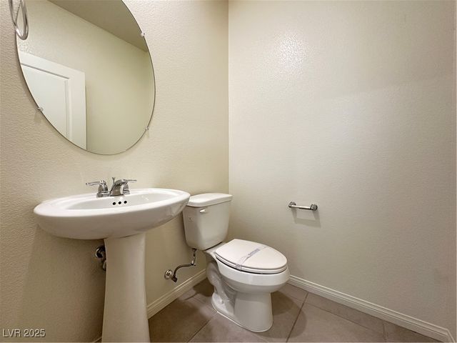 8611 Vermont Vista Street, Las Vegas, NV 89113