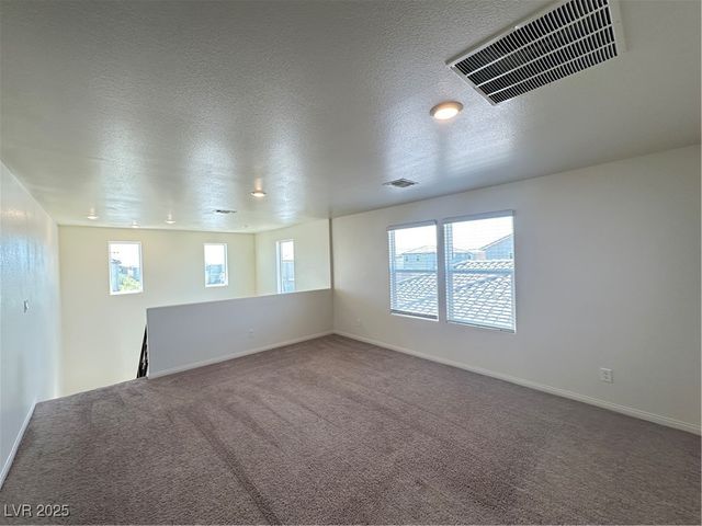 8611 Vermont Vista Street, Las Vegas, NV 89113