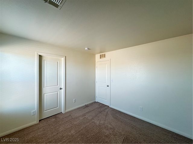 8611 Vermont Vista Street, Las Vegas, NV 89113