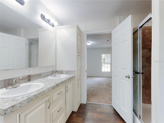 4300 NE 175TH STREET ROAD, Citra, FL 32113