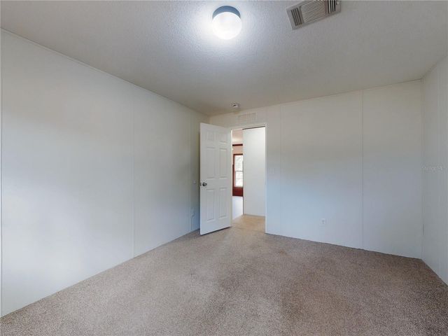 4300 NE 175TH STREET ROAD, Citra, FL 32113