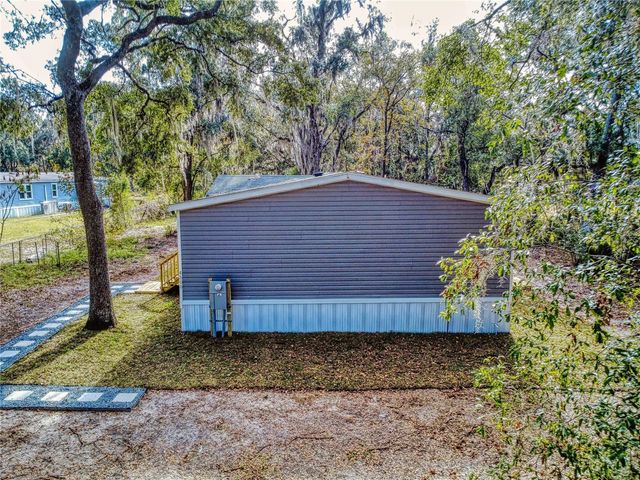 4300 NE 175TH STREET ROAD, Citra, FL 32113