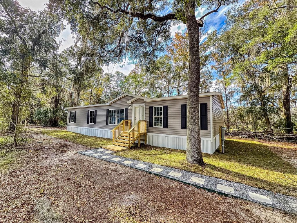 4300 NE 175TH STREET ROAD, Citra, FL 32113