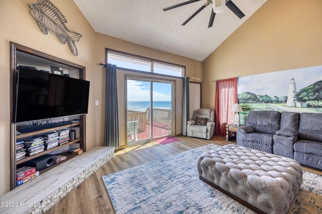 1826 S Shore Drive, Holly Ridge, NC 28445