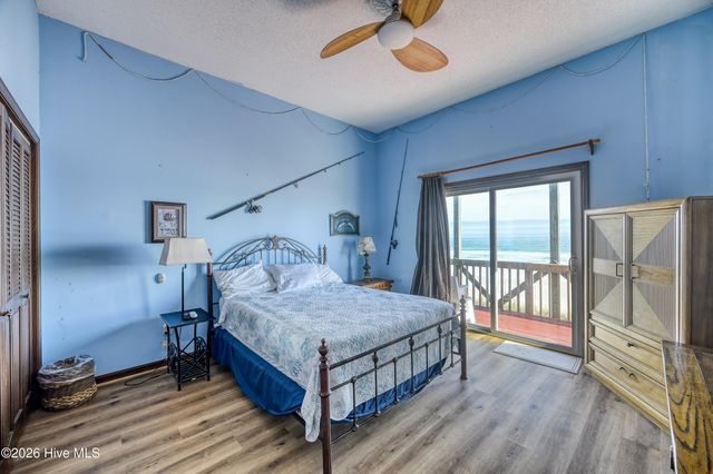 1826 S Shore Drive, Holly Ridge, NC 28445