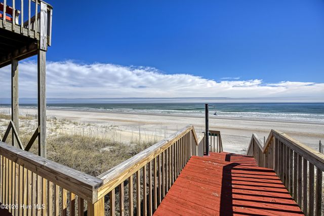 1826 S Shore Drive, Holly Ridge, NC 28445