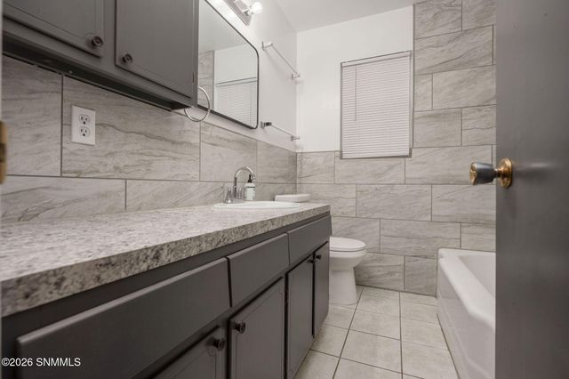 2220 Carlyle Place, Las Cruces, NM 88005