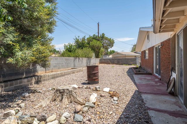 2220 Carlyle Place, Las Cruces, NM 88005