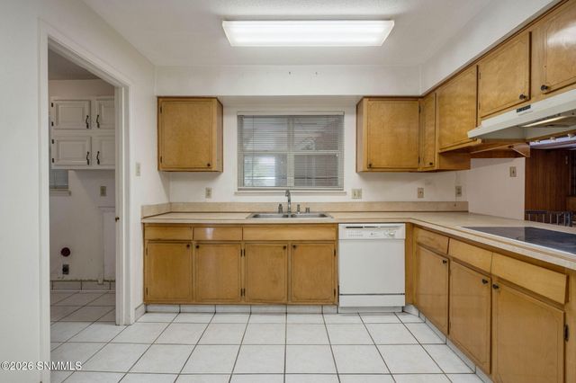 2220 Carlyle Place, Las Cruces, NM 88005