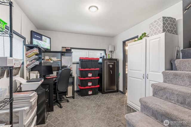 441 4th Avenue SW, Castle Rock, WA 98611