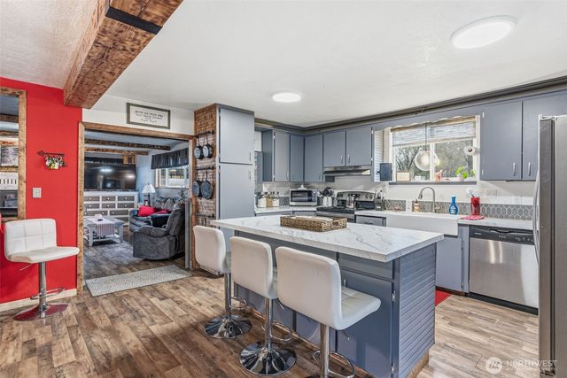 441 4th Avenue SW, Castle Rock, WA 98611