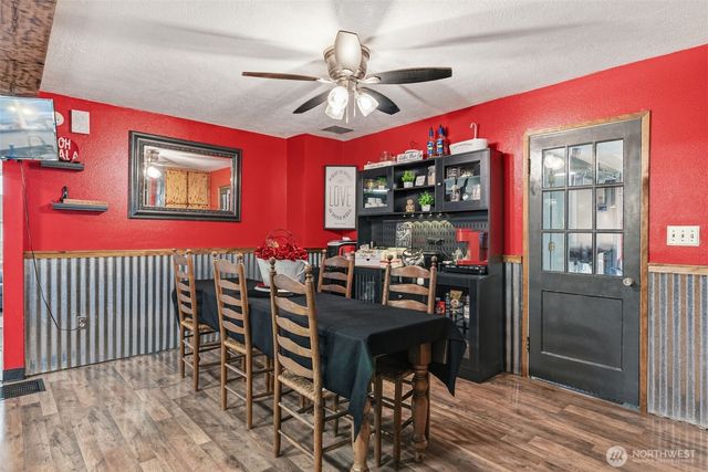 441 4th Avenue SW, Castle Rock, WA 98611