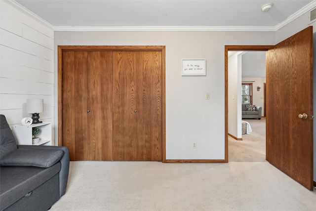 2509 Kent Avenue, Ames, IA 50010