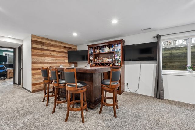 2509 Kent Avenue, Ames, IA 50010