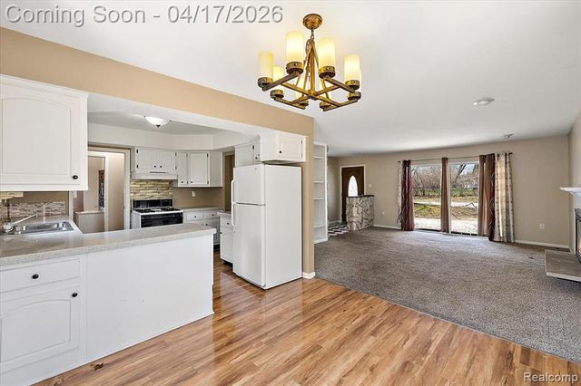 22706 Elmgrove Street, Farmington Hills, MI 48336