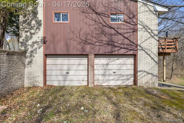 22706 Elmgrove Street, Farmington Hills, MI 48336