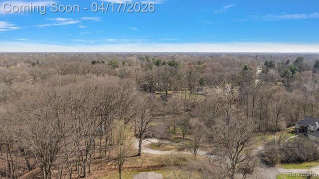 22706 Elmgrove Street, Farmington Hills, MI 48336