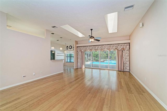 6822 67TH STREET CIRCLE E, Palmetto, FL 34221