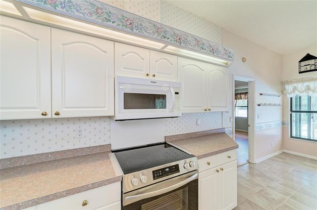 6822 67TH STREET CIRCLE E, Palmetto, FL 34221