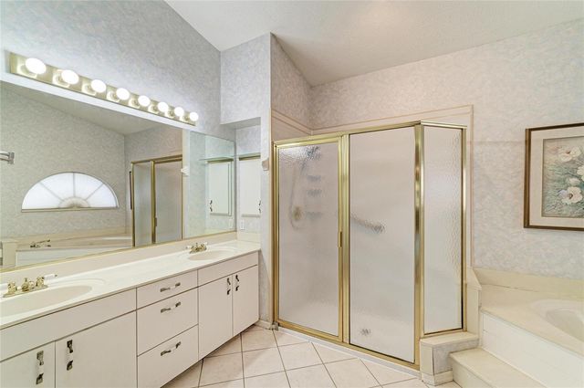 6822 67TH STREET CIRCLE E, Palmetto, FL 34221