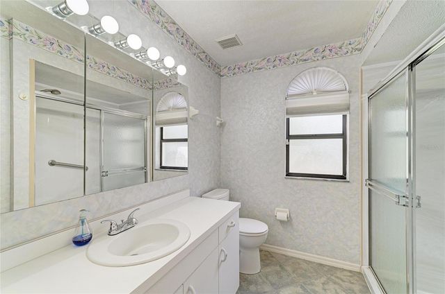 6822 67TH STREET CIRCLE E, Palmetto, FL 34221