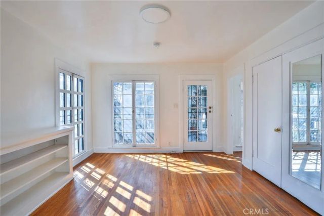 2867 Edgehill Drive, Los Angeles, CA 90018