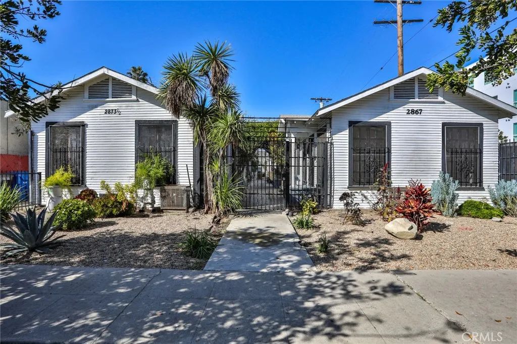 2867 Edgehill Drive, Los Angeles, CA 90018