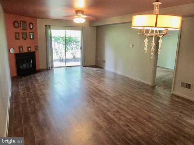 165 VALLEY GREENE, Wyomissing, PA 19610