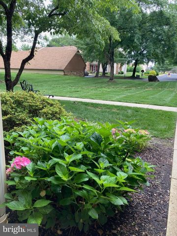 165 VALLEY GREENE, Wyomissing, PA 19610