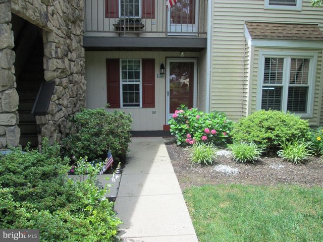 165 VALLEY GREENE, Wyomissing, PA 19610