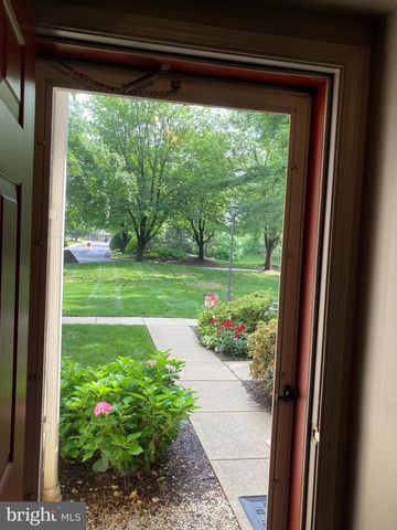 165 VALLEY GREENE, Wyomissing, PA 19610