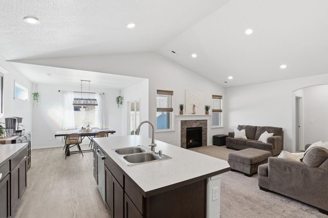 5019 N Blake St, Spokane Valley, WA 99216