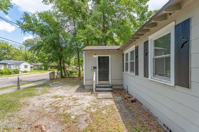 1650 W 34TH Street, Jacksonville, FL 32209