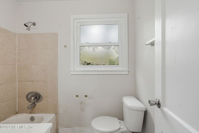 1650 W 34TH Street, Jacksonville, FL 32209