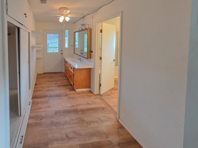 512 Pine Street, Rogue River, OR 97537