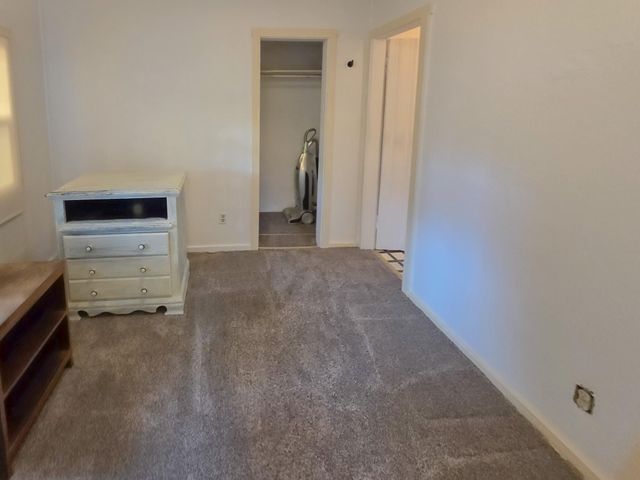 512 Pine Street, Rogue River, OR 97537