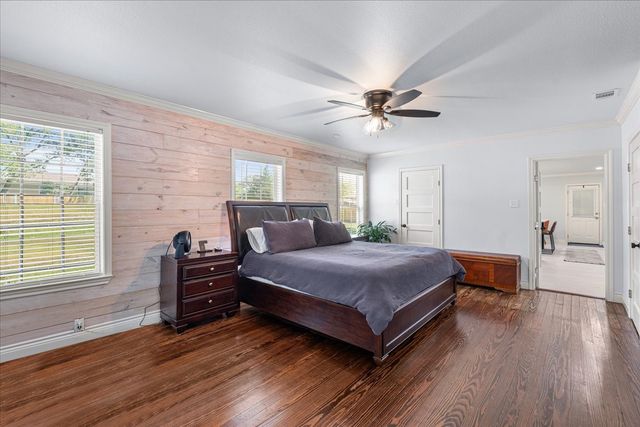 3201 W Park Row Boulevard, Corsicana, TX 75110