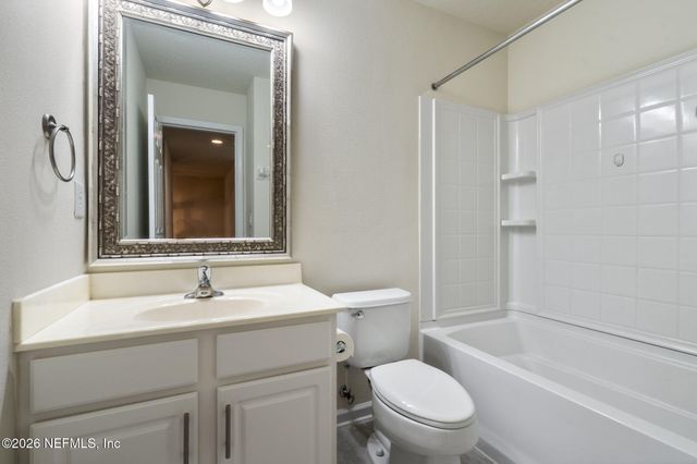 8390 CANNONWOOD Lane, Jacksonville, FL 32216