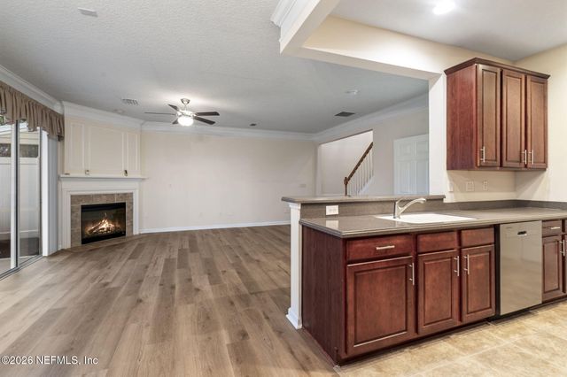 8390 CANNONWOOD Lane, Jacksonville, FL 32216