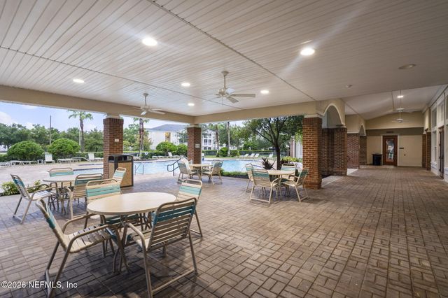 8390 CANNONWOOD Lane, Jacksonville, FL 32216