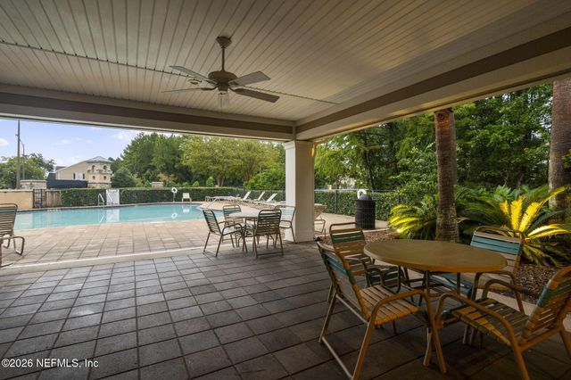 8390 CANNONWOOD Lane, Jacksonville, FL 32216