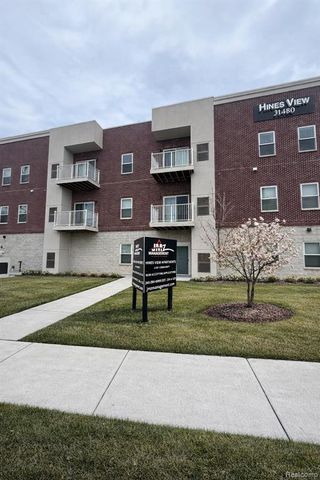 31480 Warren Road 303, Westland, MI 48185