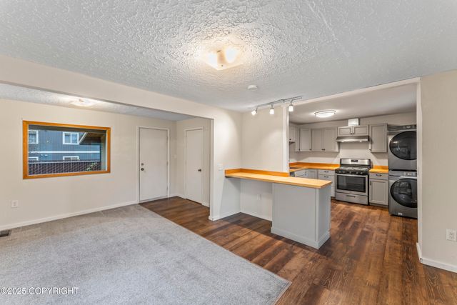 3731 McCain Loop, Anchorage, AK 99503